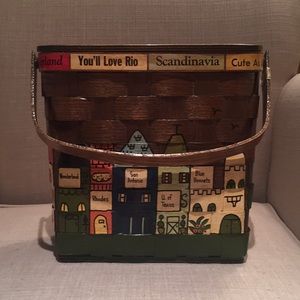 Vintage Caro Nan basket purse